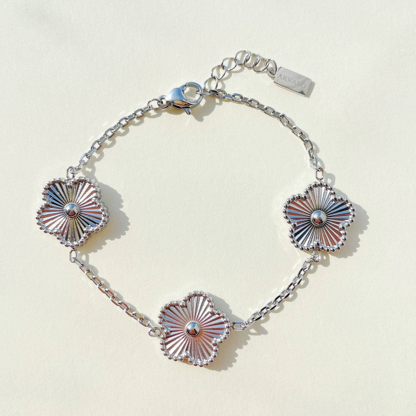 Lucky Five-Leaf Flower(Big) Bracelet 15298