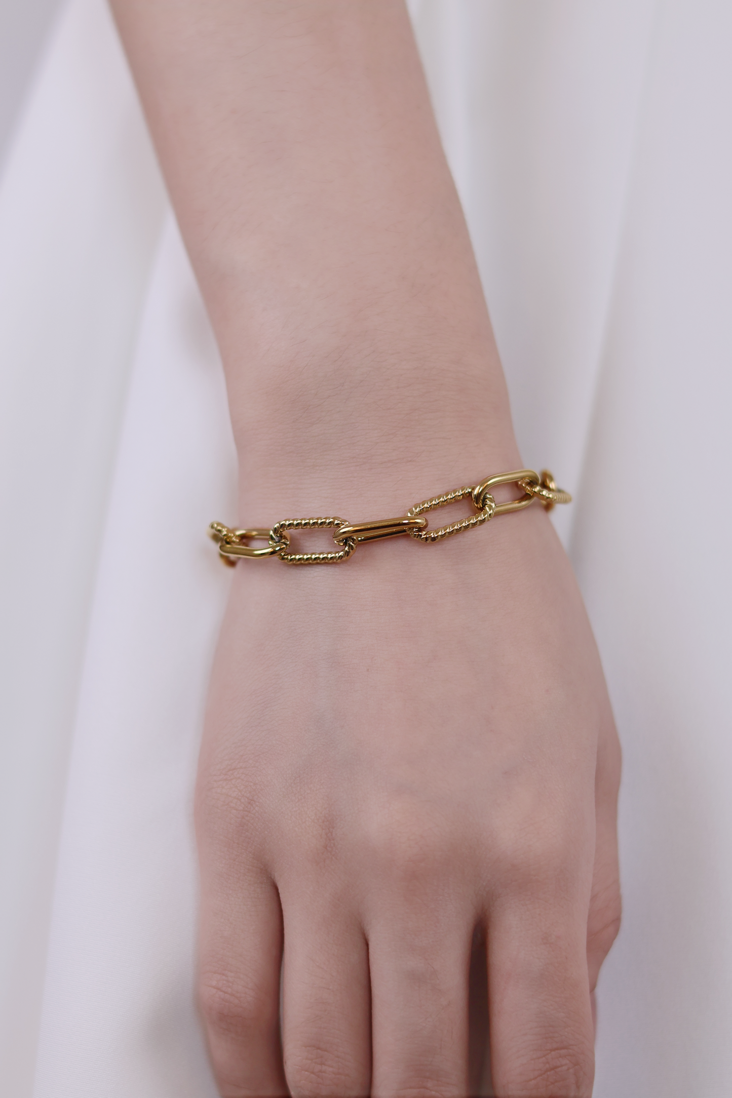 Victory Bracelet 0004