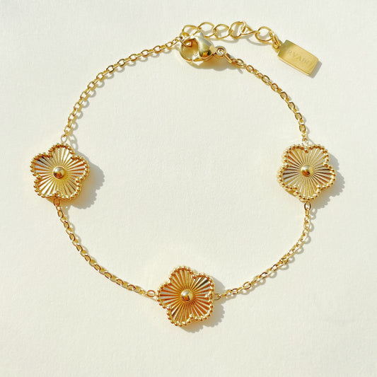 Lucky Five-Leaf Flower（Small） Bracelet 15297