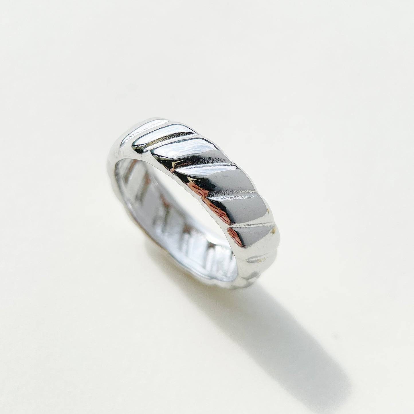 Fashion stripes Ring 15375